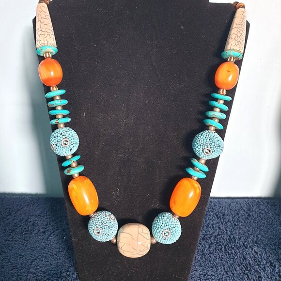 Chunky Vintage Tribal Butterscotch Turquoise Bakelite Statement Necklace - Picture 15 of 15